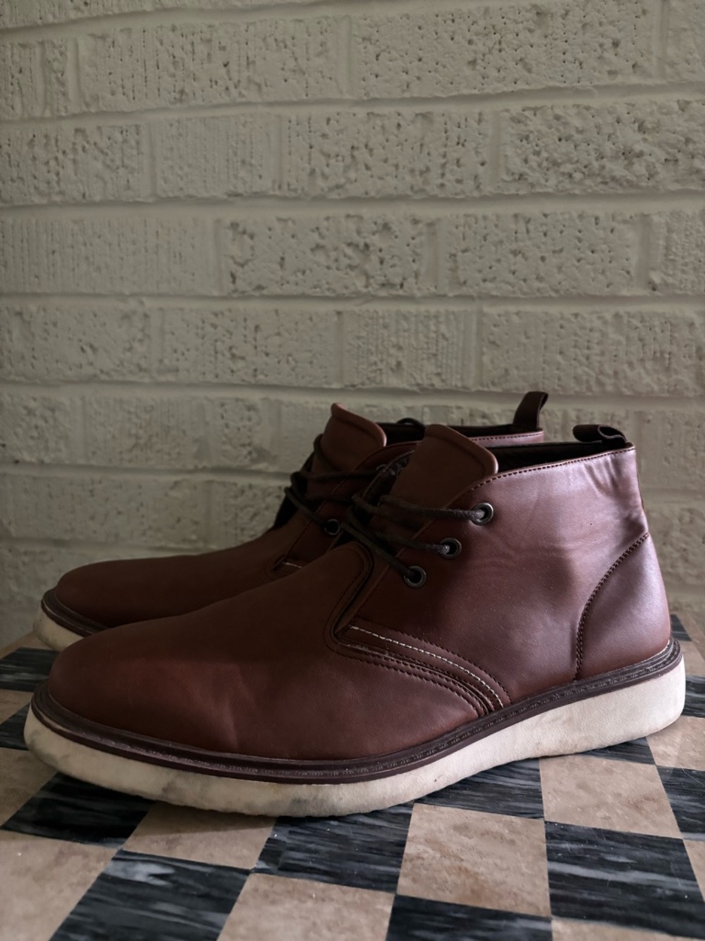 PRIMEMARK Men's Brown Leather Chukka Boots - Casual Lace-Up